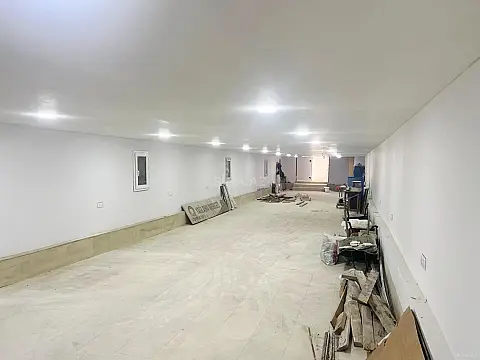 Kirayə verilir obyekt 115 m²