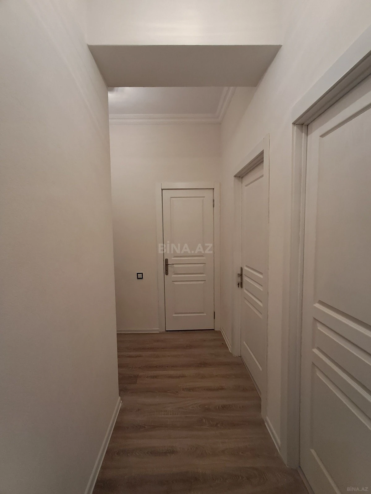 Satılır 2 otaqlı mənzil 58 m²