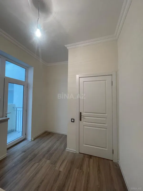 Satılır 2 otaqlı mənzil 58 m²