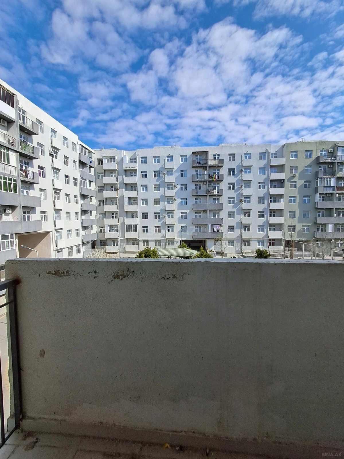 Satılır 2 otaqlı mənzil 58 m²