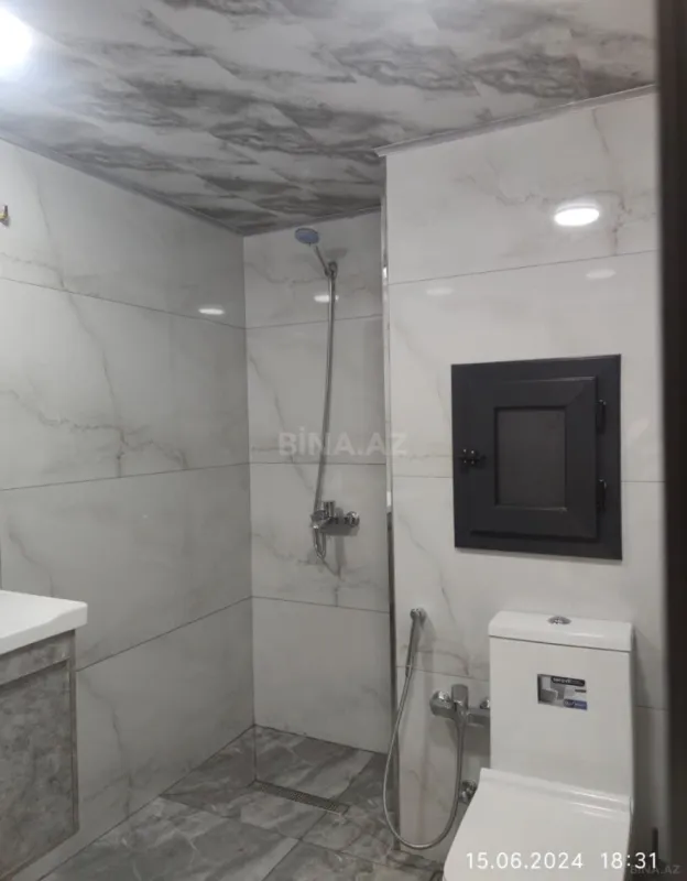 Kirayə verilir 2 otaqlı mənzil 75 m²