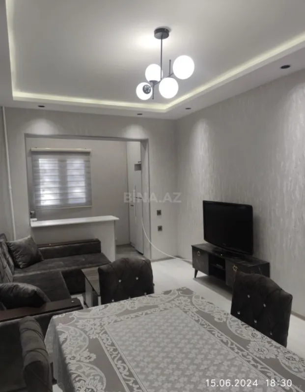 Kirayə verilir 2 otaqlı mənzil 75 m²