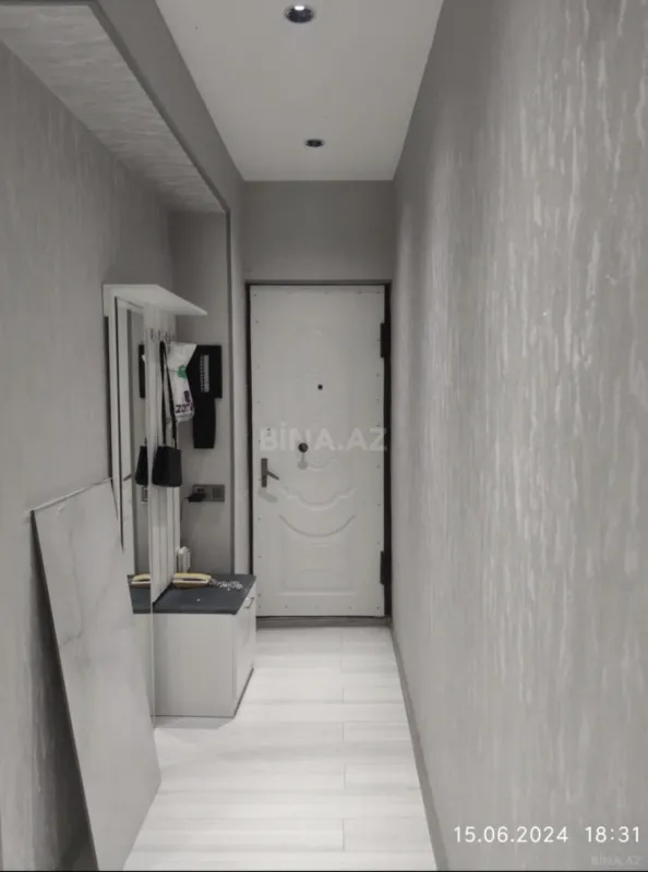 Kirayə verilir 2 otaqlı mənzil 75 m²