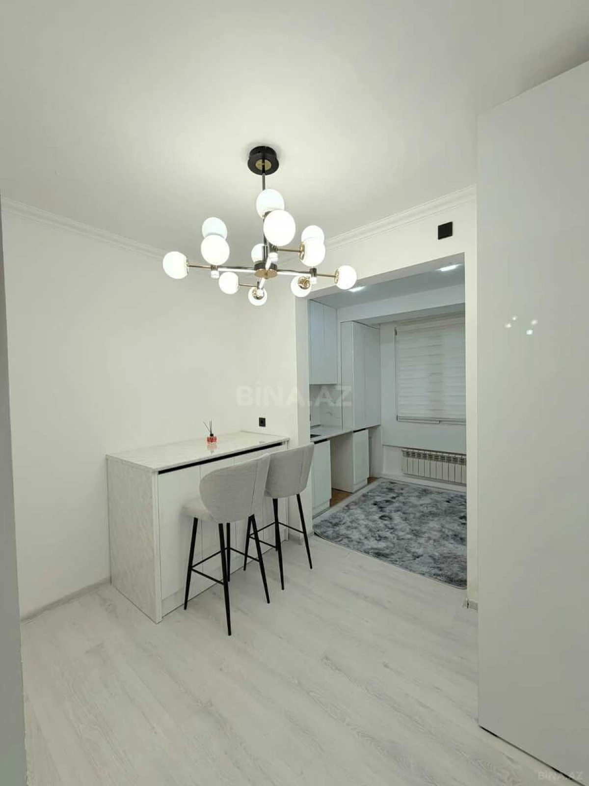 Satılır 2 otaqlı mənzil 62 m²
