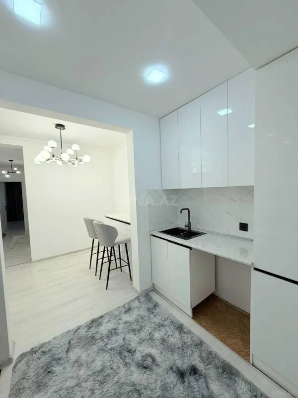 Satılır 2 otaqlı mənzil 62 m²