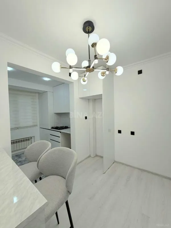 Satılır 2 otaqlı mənzil 62 m²