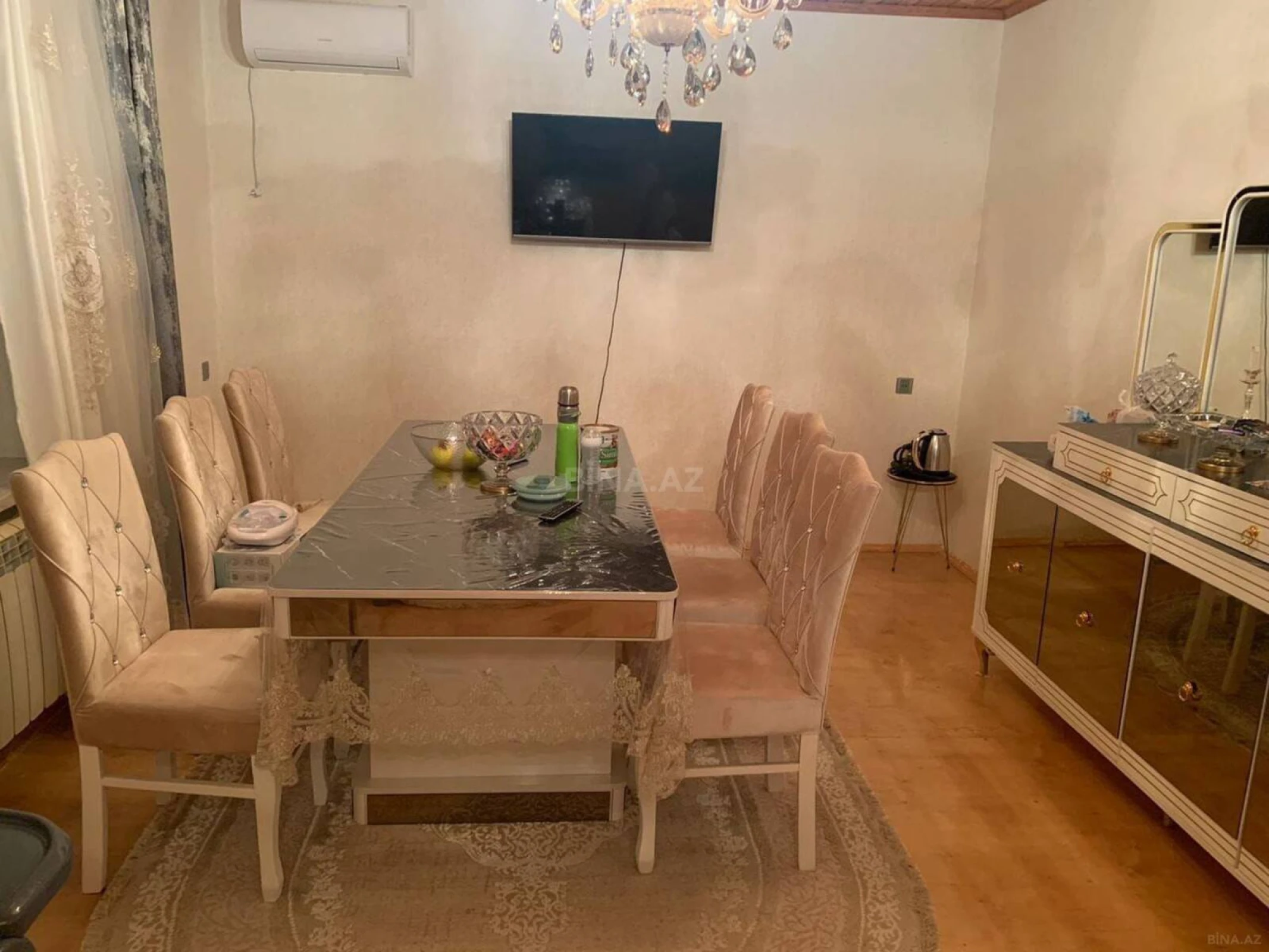 Satılır 6 otaqlı həyət evi 220 m²