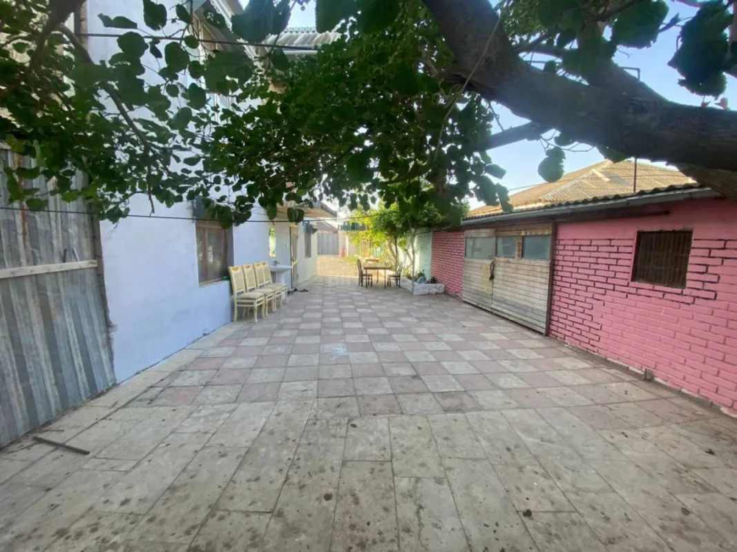 Satılır 6 otaqlı həyət evi 220 m²