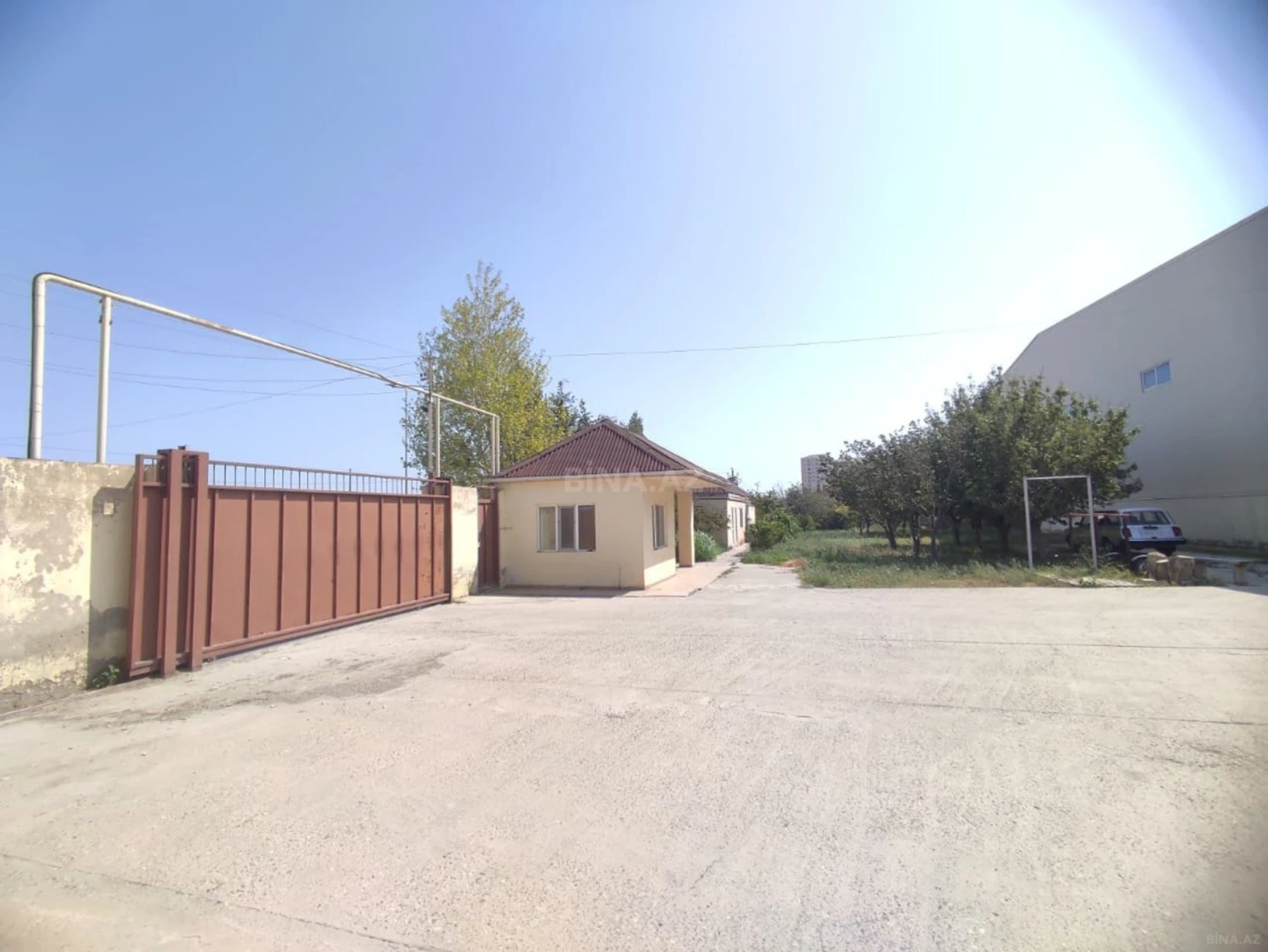 Kirayə verilir obyekt 1700 m²