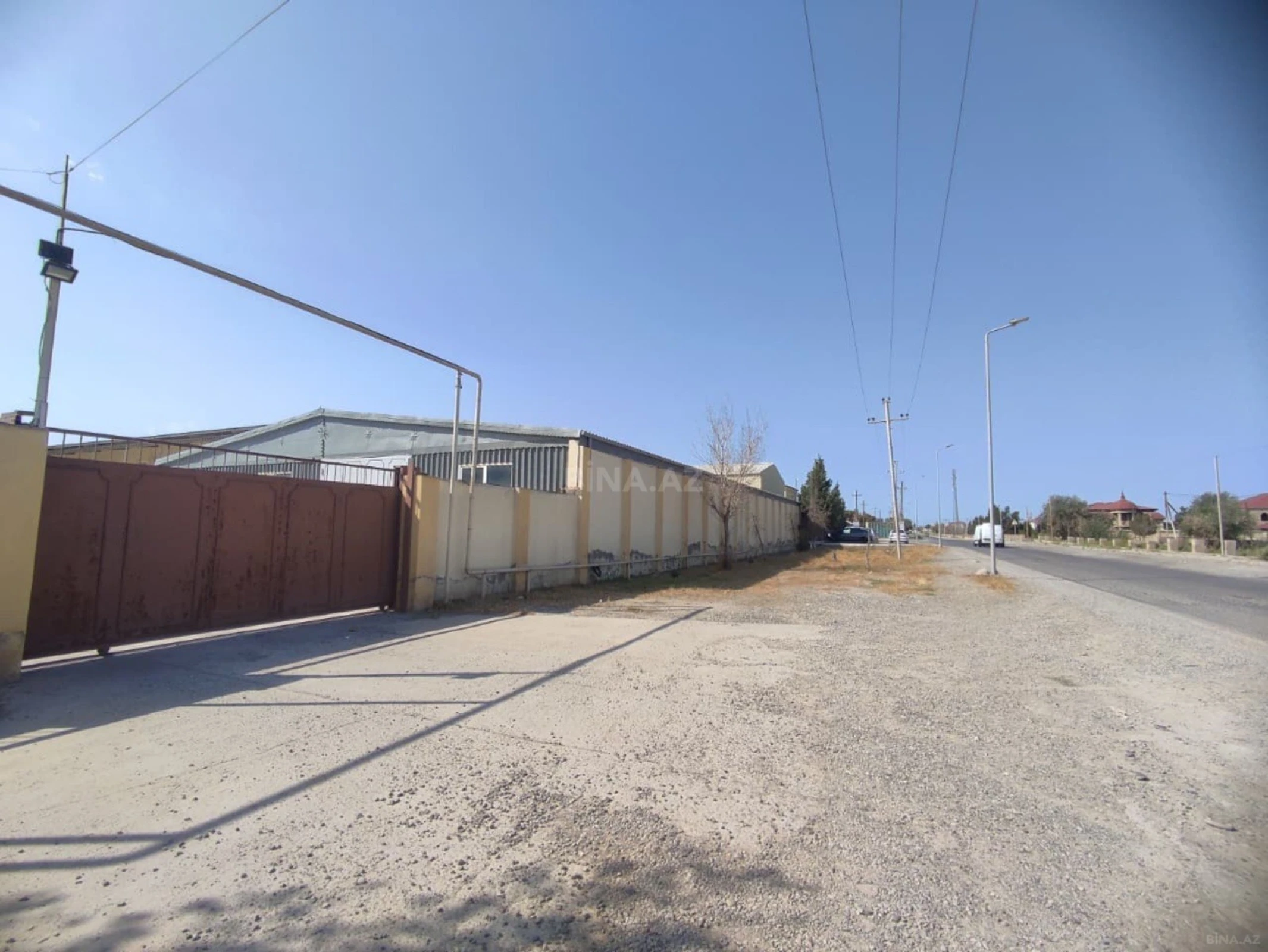 Kirayə verilir obyekt 1700 m²