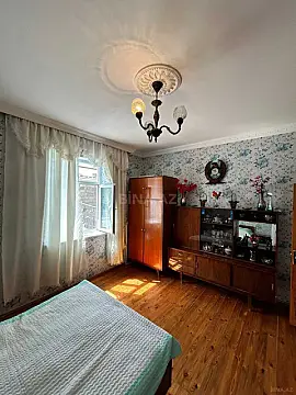 Satılır 6 otaqlı həyət evi 160 m²