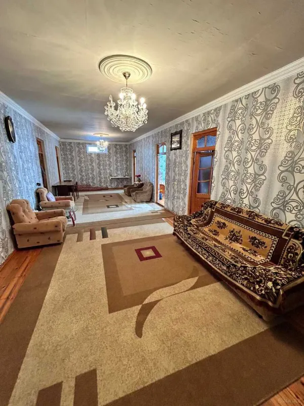 Satılır 6 otaqlı həyət evi 160 m²