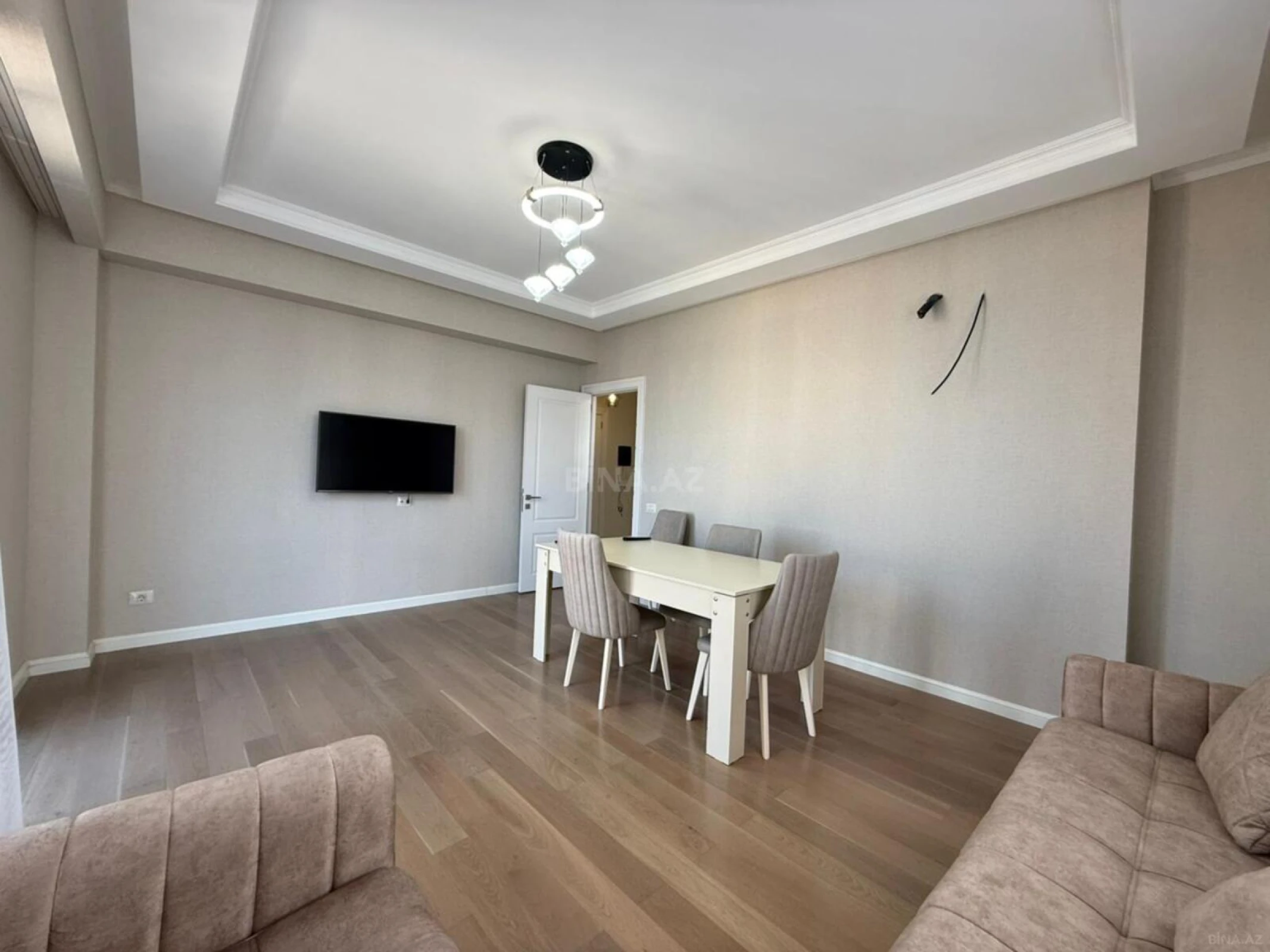 Satılır 2 otaqlı mənzil 62.3 m²