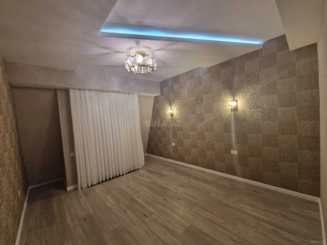Kirayə verilir 5 otaqlı mənzil 200 m²