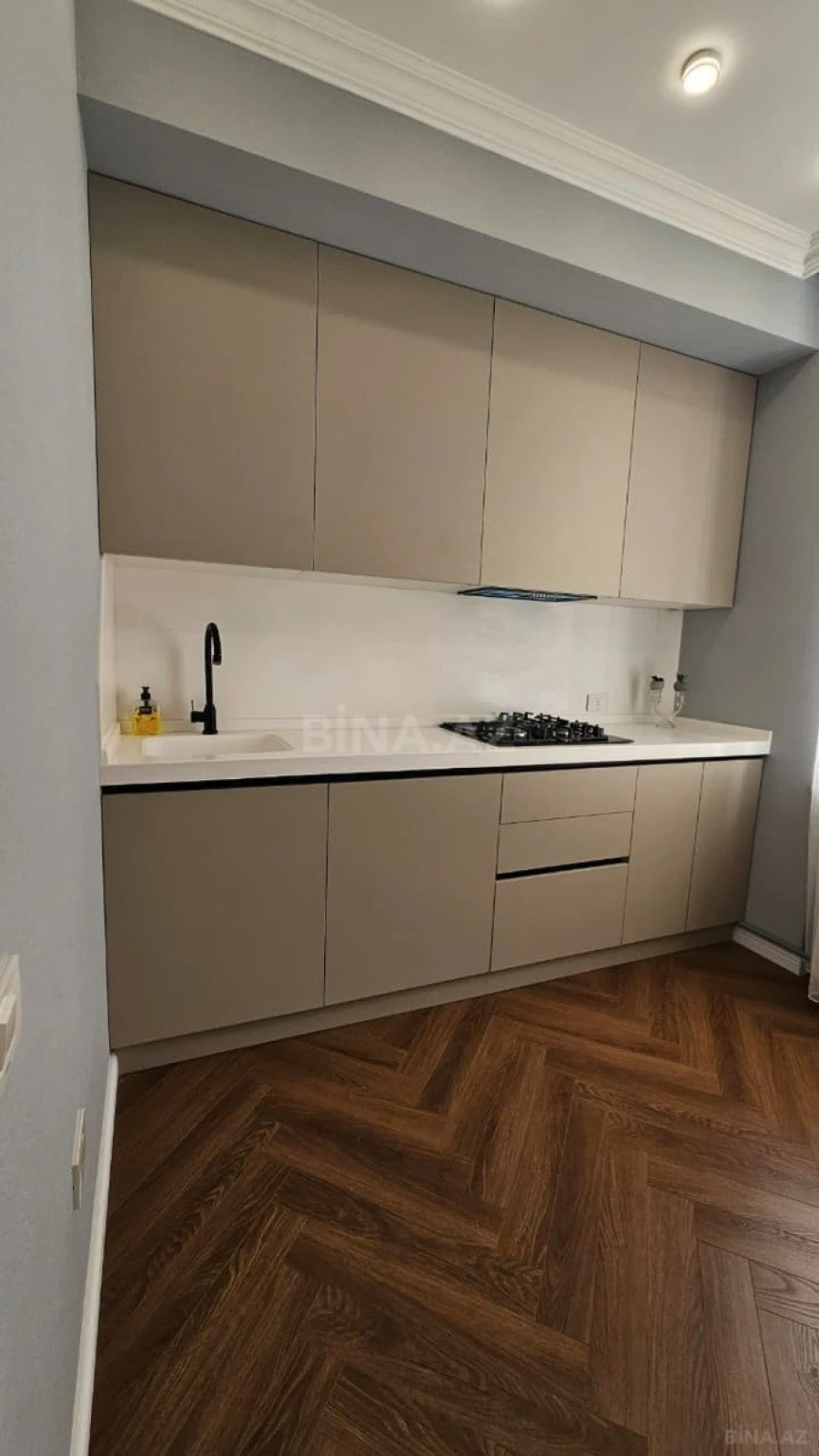 Satılır 2 otaqlı mənzil 48 m²