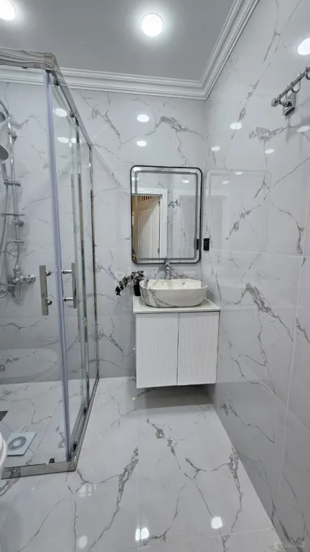 Satılır 2 otaqlı mənzil 48 m²