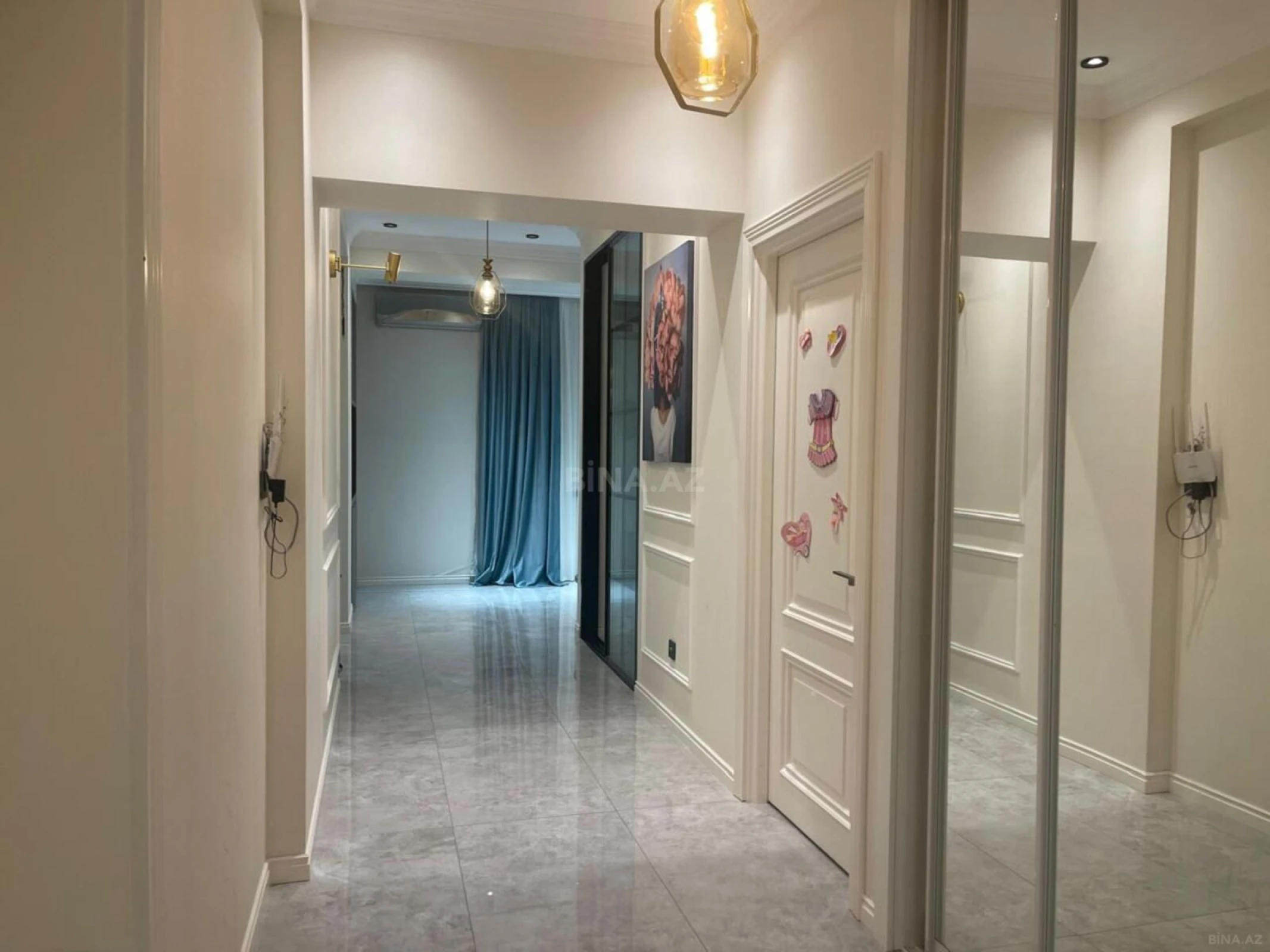Satılır 3 otaqlı mənzil 103 m²