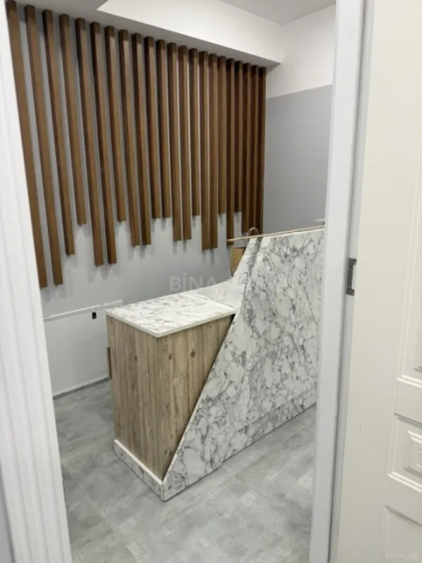 Kirayə verilir 5 otaqlı ofis 200 m²