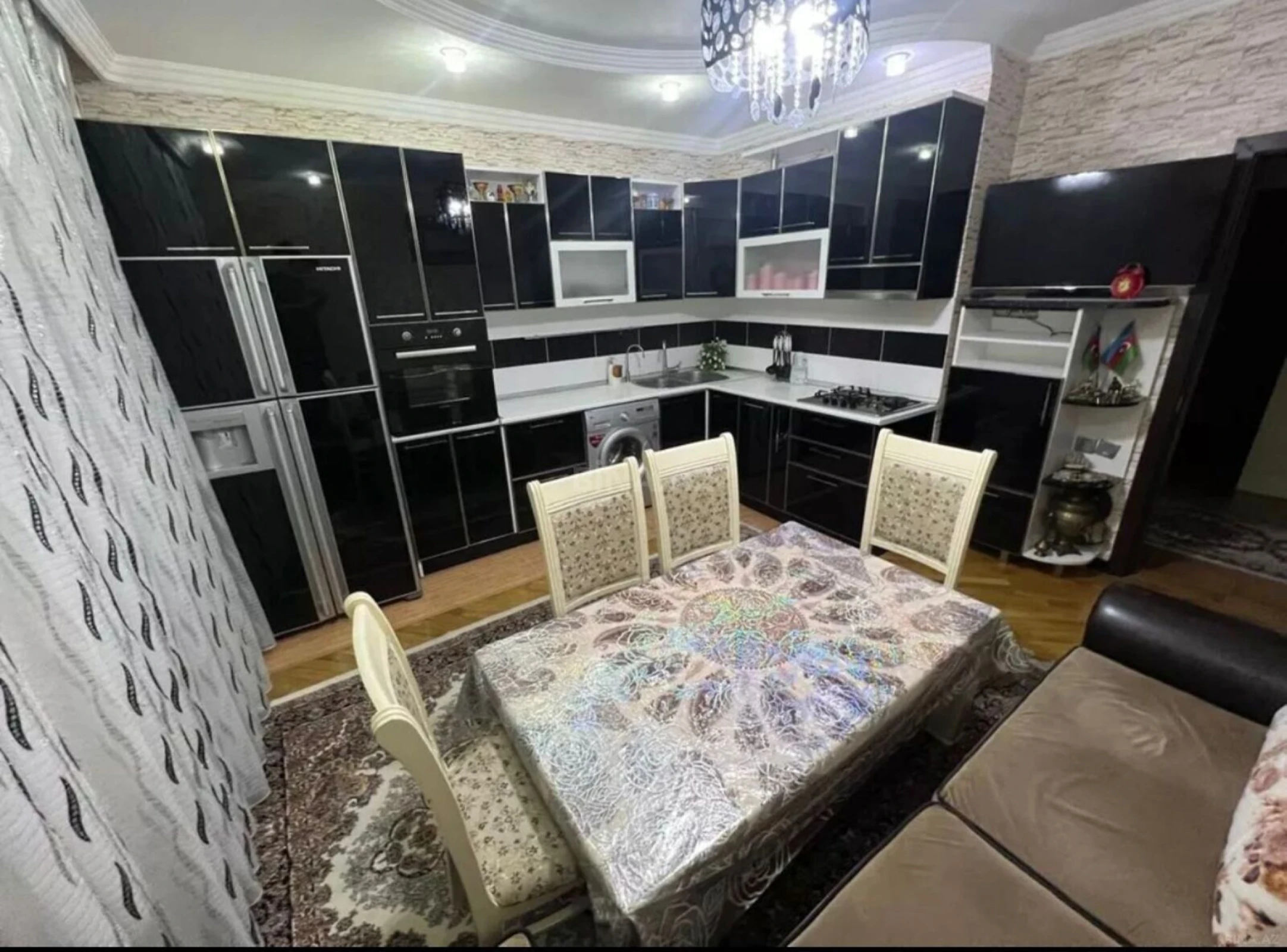 Satılır 3 otaqlı mənzil 100 m²