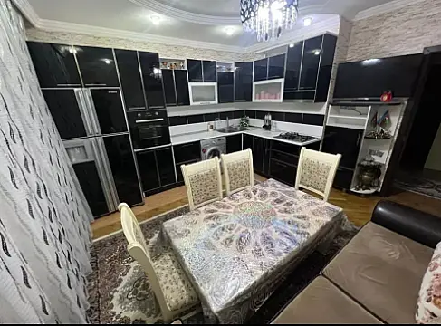 Satılır 3 otaqlı mənzil 100 m²