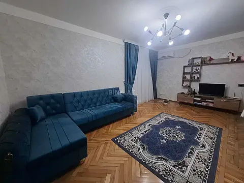 Satılır 2 otaqlı mənzil 38 m² — Bakı, İnşaatçılar 2 otaq 38.00 m²