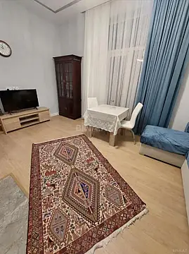 Kirayə verilir 2 otaqlı mənzil 40 m²