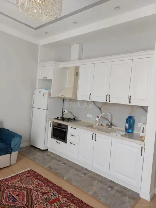 Kirayə verilir 2 otaqlı mənzil 40 m²