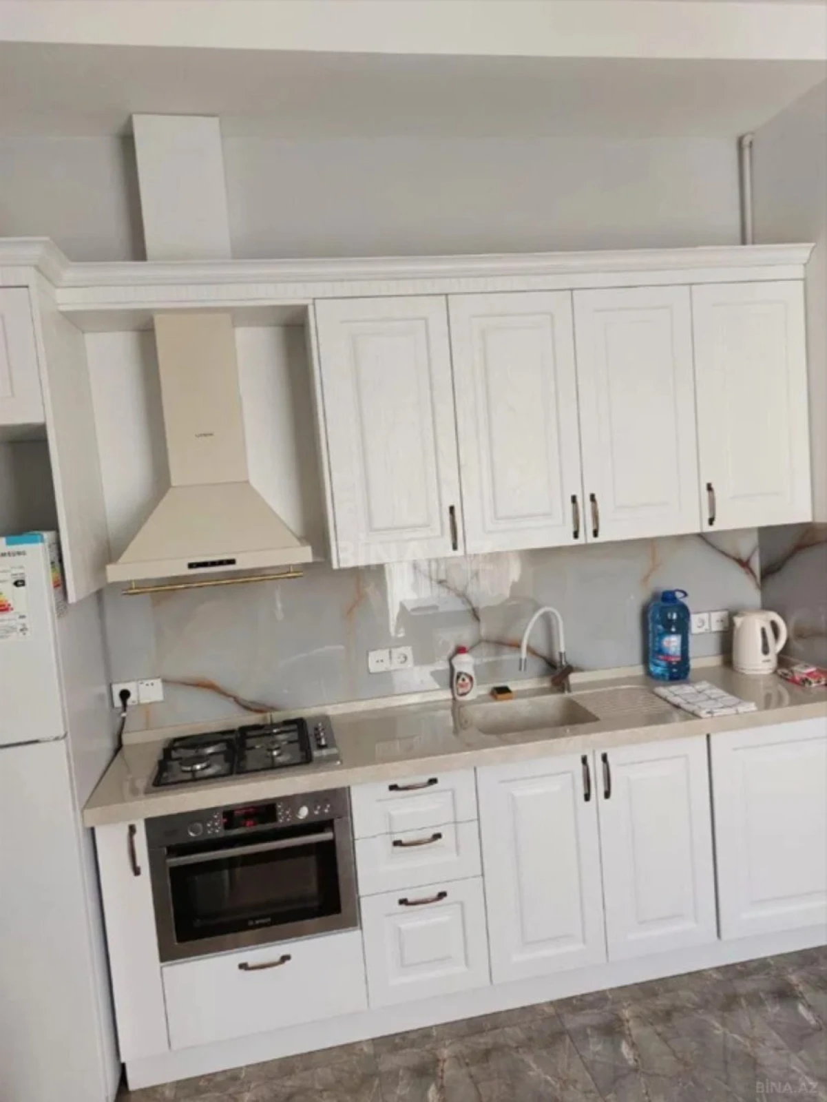 Kirayə verilir 2 otaqlı mənzil 40 m²