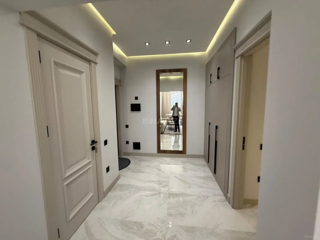 Satılır 3 otaqlı mənzil 80 m²