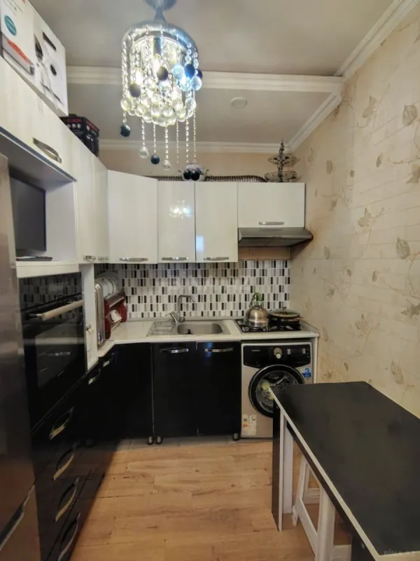 Satılır 3 otaqlı mənzil 70 m²