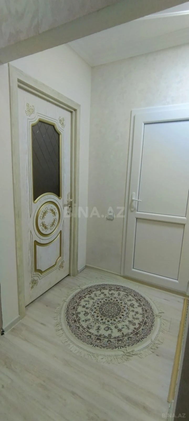Satılır 2 otaqlı mənzil 55 m²