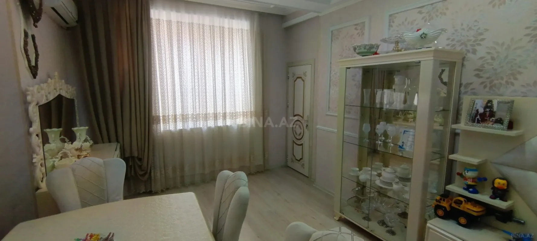 Satılır 2 otaqlı mənzil 55 m²