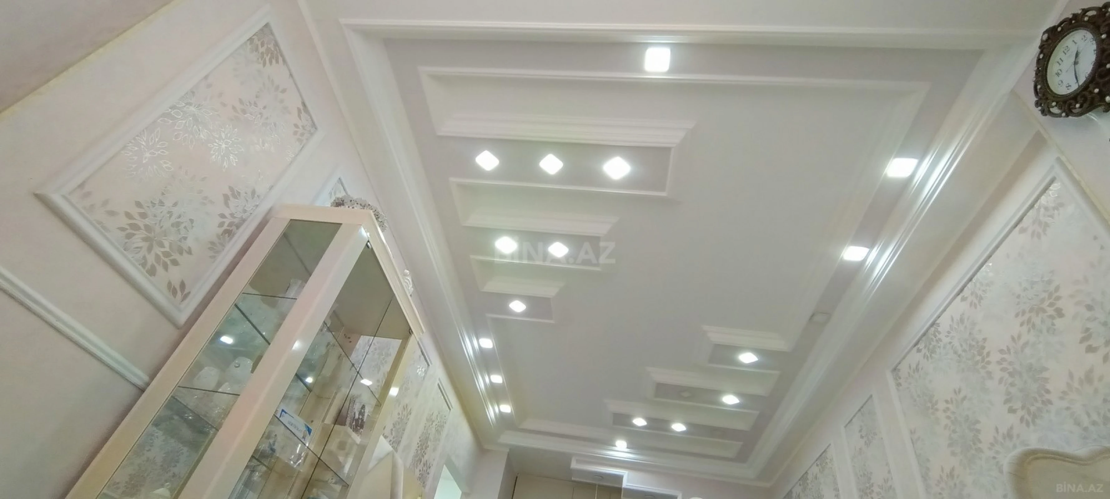 Satılır 2 otaqlı mənzil 55 m²