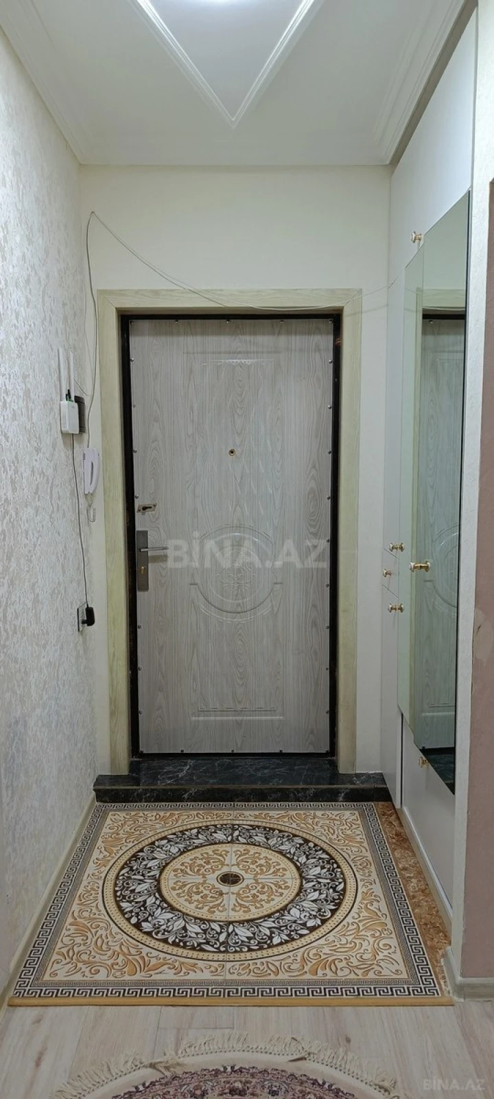Satılır 2 otaqlı mənzil 55 m²