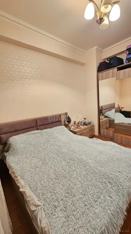 Kirayə verilir 2 otaqlı mənzil 50 m²