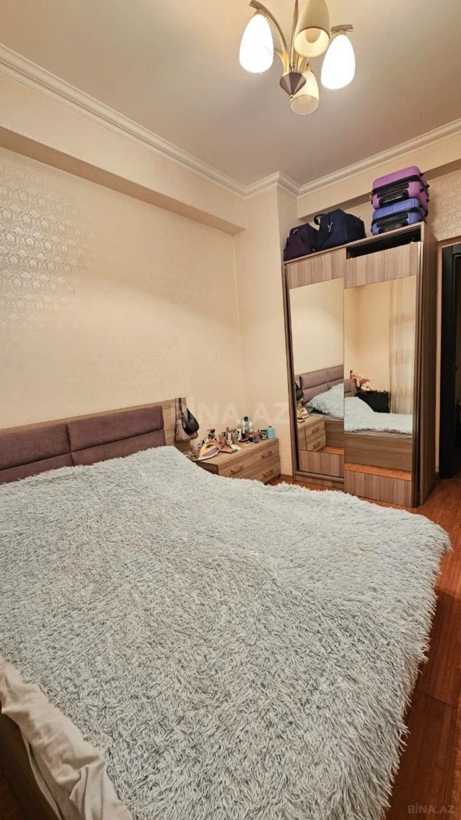 Kirayə verilir 2 otaqlı mənzil 50 m²