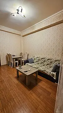 Kirayə verilir 2 otaqlı mənzil 50 m²