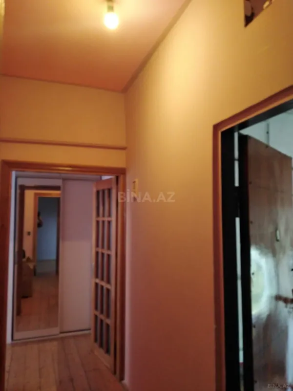 Kirayə verilir 2 otaqlı mənzil 65 m²