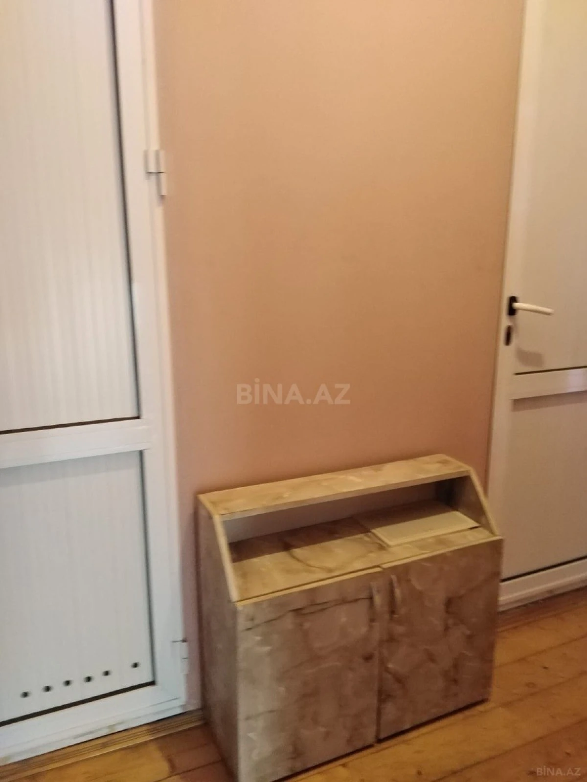 Kirayə verilir 2 otaqlı mənzil 65 m²