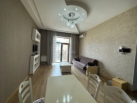 Kirayə verilir 2 otaqlı mənzil 65 m²