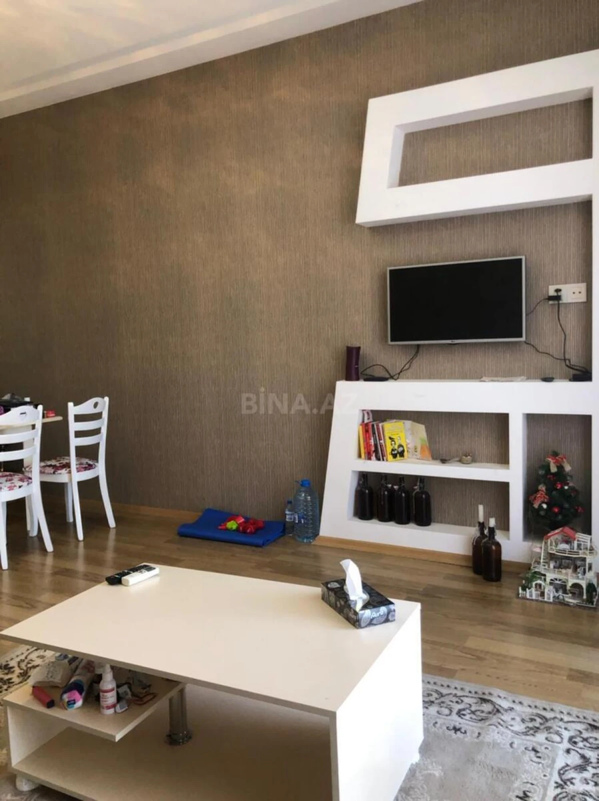 Kirayə verilir 2 otaqlı mənzil 65 m²