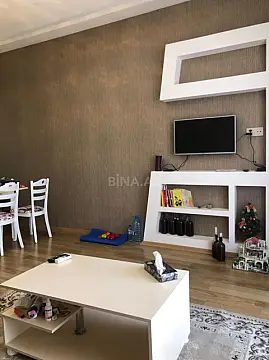 Kirayə verilir 2 otaqlı mənzil 65 m²