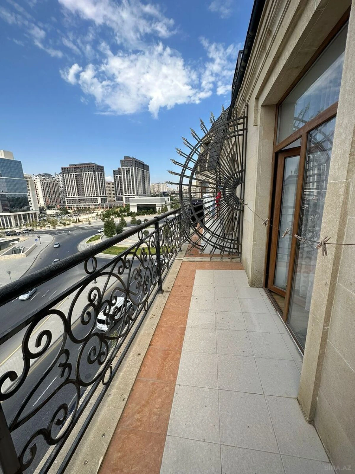 Kirayə verilir 2 otaqlı mənzil 65 m²