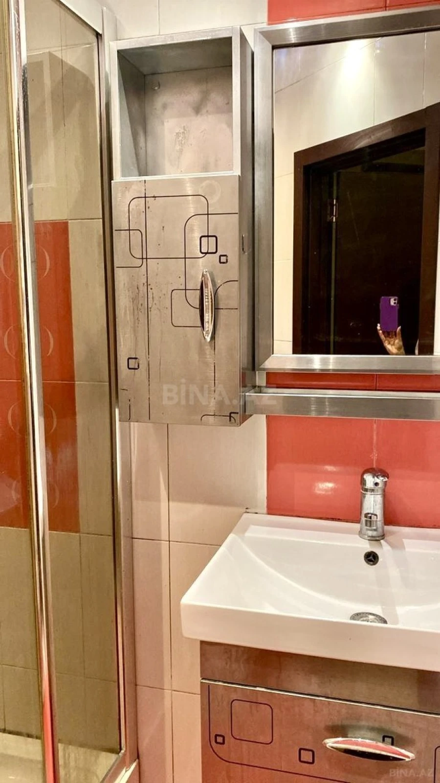 Kirayə verilir 2 otaqlı mənzil 60 m²