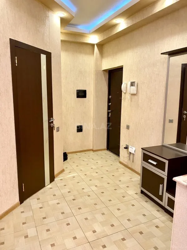 Kirayə verilir 2 otaqlı mənzil 60 m²