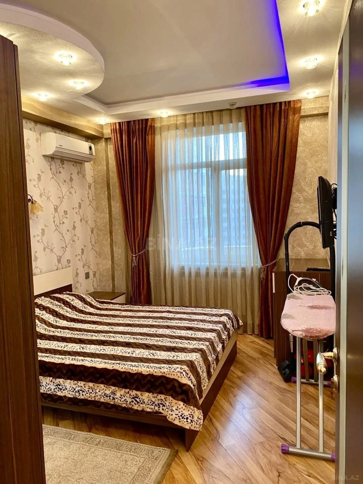 Kirayə verilir 2 otaqlı mənzil 60 m²