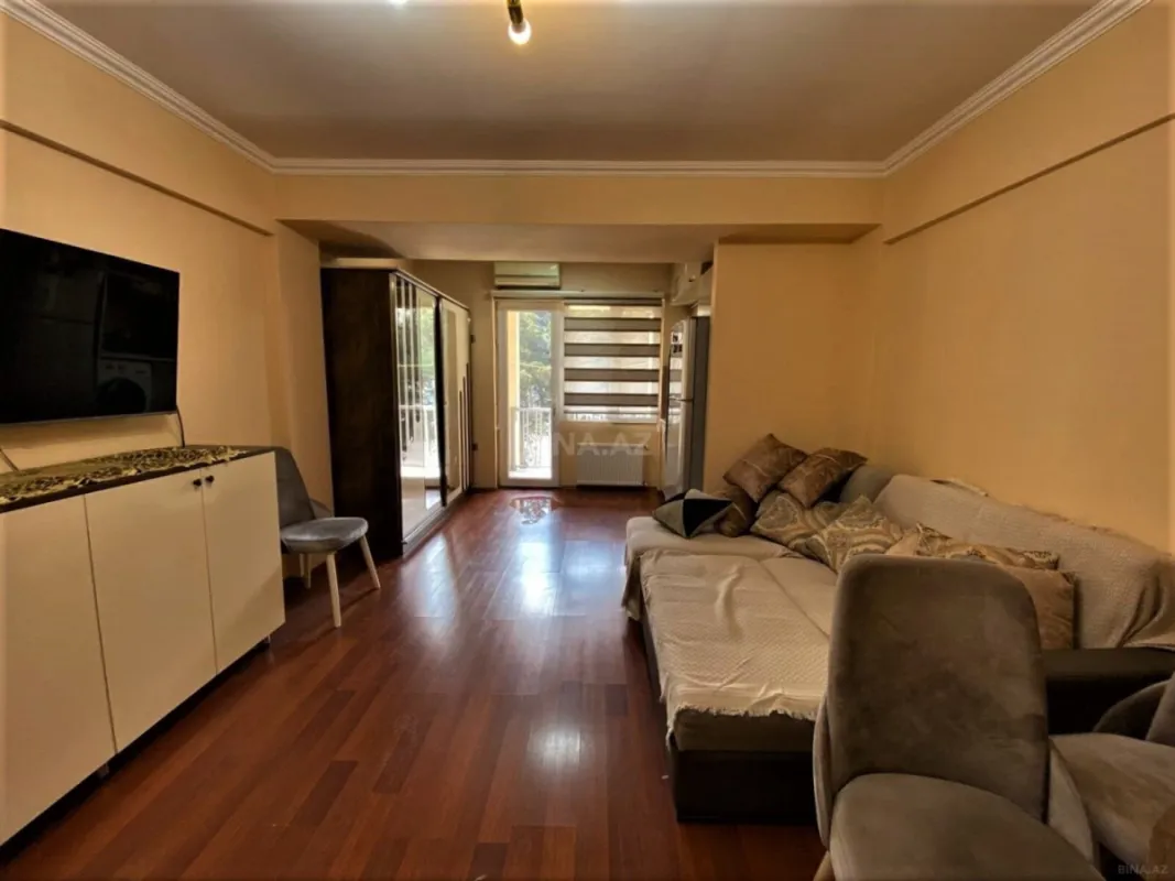 Satılır 1 otaqlı mənzil 36 m²