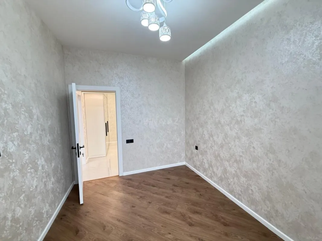 Satılır 3 otaqlı mənzil 85 m²