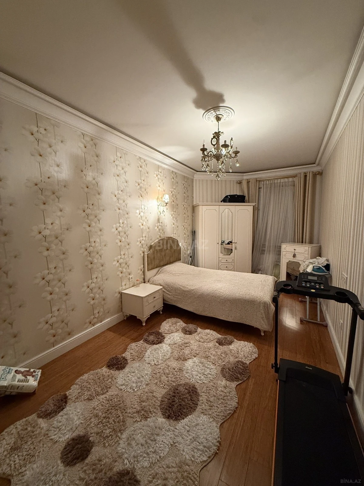 Satılır 3 otaqlı mənzil 100 m²