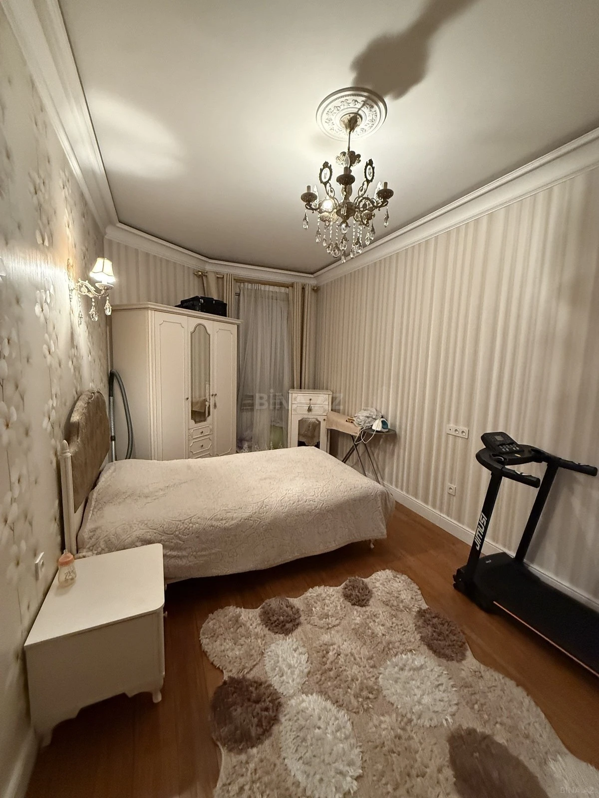 Satılır 3 otaqlı mənzil 100 m²